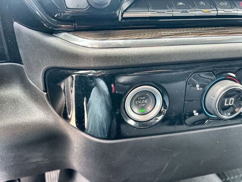 Used 2024 Chevrolet Silverado 1500 LT image 16