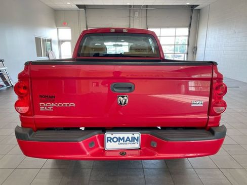 Used 2005 Dodge Dakota SLT w/ Sport Appearance Group AWD/4WD image 4
