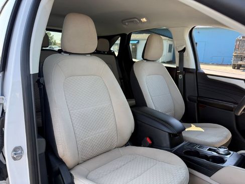 Certified 2022 Ford Escape SE AWD/4WD image 25