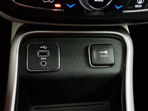 Used 2018 Jeep Compass Latitude w/ Popular Equipment Group FWD image 23