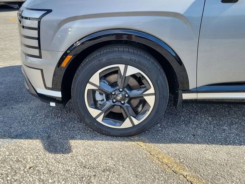 New 2026 Hyundai Palisade Limited FWD image 3