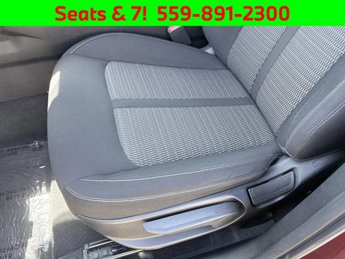 Certified 2024 Kia Sorento LX FWD image 9