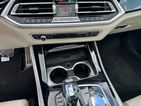 Used 2022 BMW X5 M50i AWD/4WD image 22