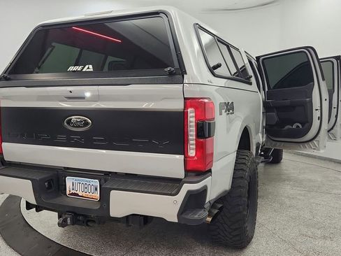 Used 2025 Ford F250 Lariat w/ Lariat Ultimate Package AWD/4WD image 81