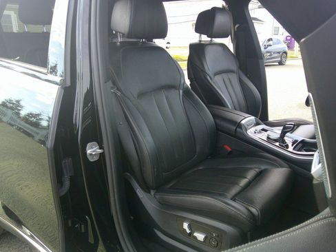 Used 2020 BMW X5 xDrive50i AWD/4WD image 63