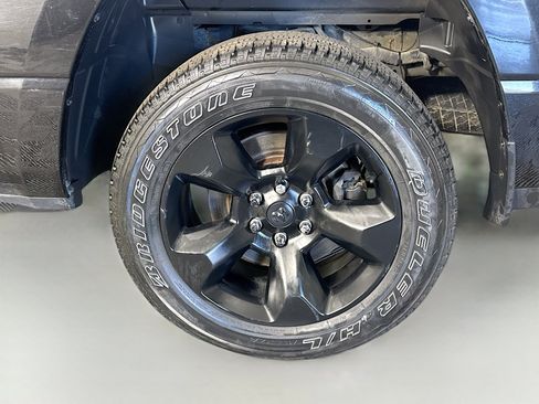 Used 2019 RAM 1500 Big Horn image 37