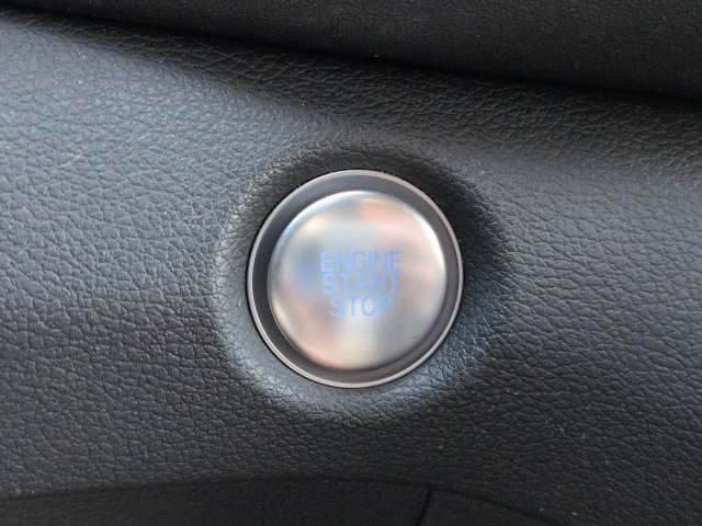 Used 2023 Hyundai Santa Fe SEL FWD image 28