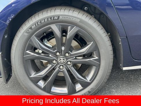 Used 2026 Toyota Sienna XSE FWD image 9
