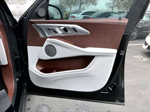 Used 2025 BMW XM image 25