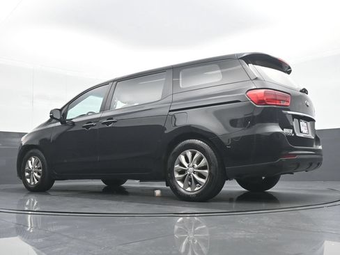 Used 2020 Kia Sedona L FWD image 29