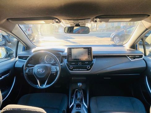 Used 2020 Toyota Corolla SE w/ Carpet Mat Package (TMS) image 23