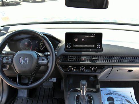Used 2025 Honda HR-V Sport image 34