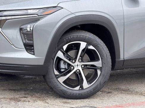 New 2026 Chevrolet Trax RS FWD image 8