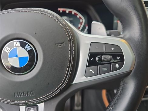 Used 2022 BMW X7 xDrive40i w/ M Sport Package image 21