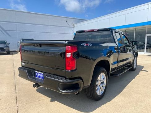Certified 2024 Chevrolet Silverado 1500 Custom w/ LPO, Dark Essentials Package AWD/4WD image 5