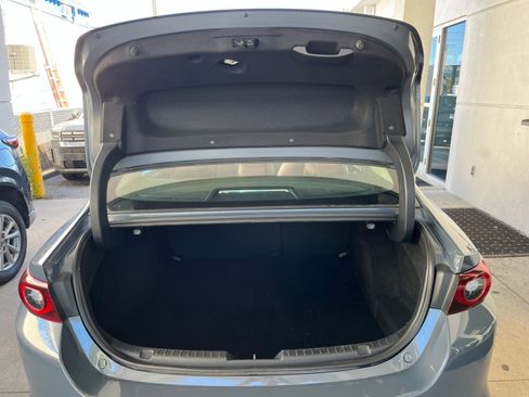 Used 2025 MAZDA MAZDA3 s image 32