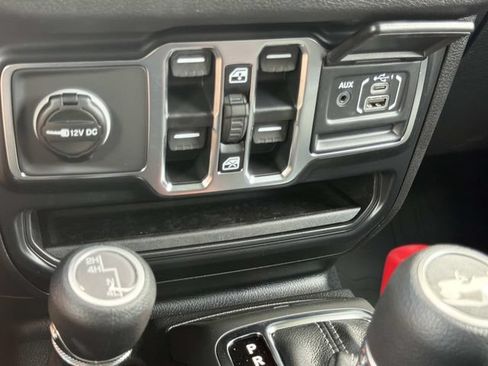 New 2026 Jeep Wrangler Unlimited Sport AWD/4WD image 34