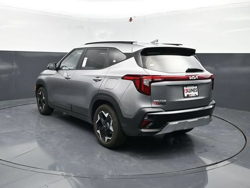 Used 2025 Kia Seltos S FWD image 7