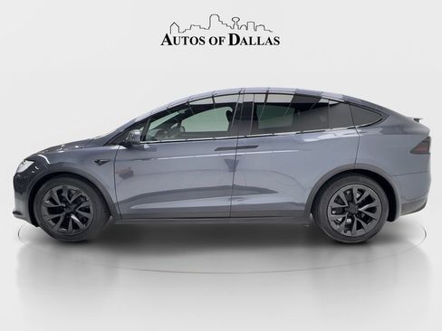 Used 2023 Tesla Model X AWD/4WD image 4