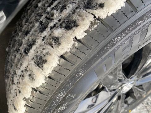 Certified 2024 Buick Envista Sport Touring w/ Convenience I Package image 22