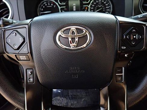 Used 2020 Toyota Tundra SR5 w/ TRD Off-Road Plus Package AWD/4WD image 13