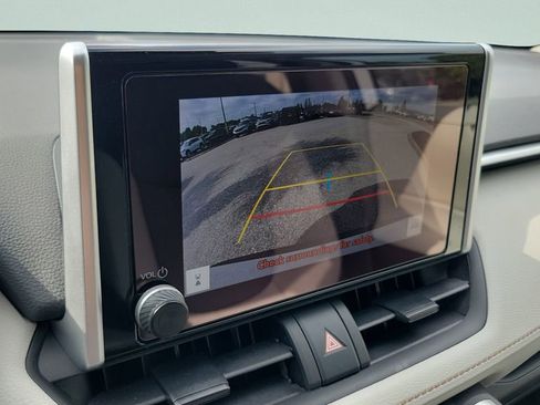 Certified 2024 Toyota RAV4 XLE w/ Convenience Package image 22