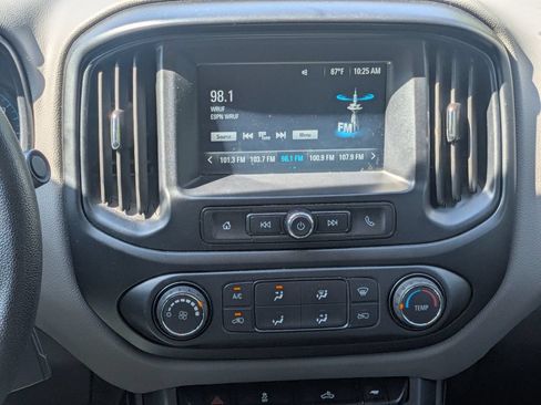 Used 2018 Chevrolet Colorado W/T w/ WT Convenience Package RWD image 33