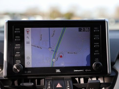 Used 2020 Toyota RAV4 Limited image 27