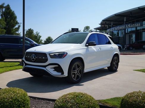 Used 2026 Mercedes-Benz GLE 450 4MATIC image 3