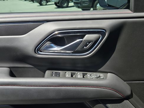 Used 2023 Chevrolet Tahoe RST RWD image 27