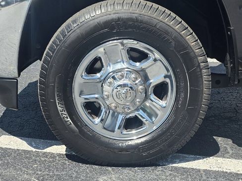 Used 2021 RAM 2500 Tradesman AWD/4WD image 36