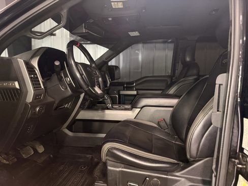 Used 2017 Ford F150 Raptor w/ Equipment Group 802A Luxury AWD/4WD image 8
