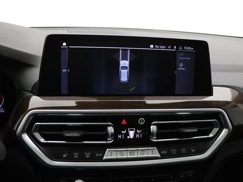 Used 2024 BMW X3 xDrive30i w/ Convenience Package image 23