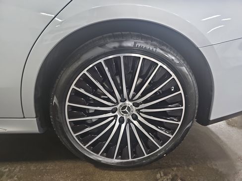 New 2026 Mercedes-Benz E 350 4MATIC Sedan image 35