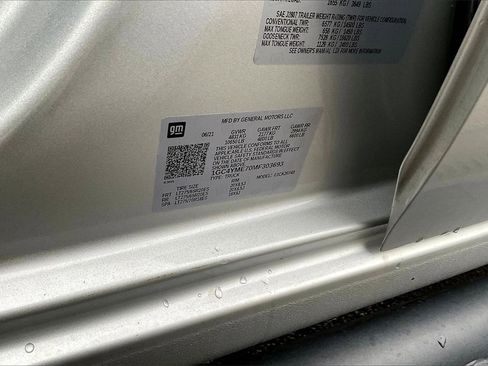 Used 2021 Chevrolet Silverado 2500 Custom w/ Custom Value Package image 20