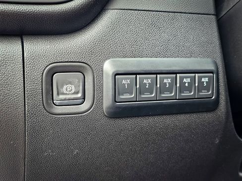 New 2026 GMC Sierra 3500 Pro AWD/4WD image 15