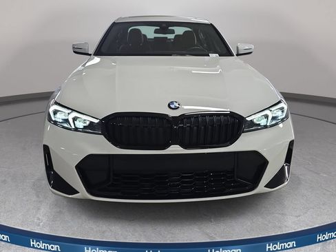 Used 2026 BMW 330i Sedan w/ M Sport Package RWD image 3