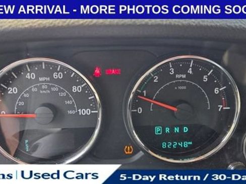Used 2015 Jeep Wrangler Unlimited Sport w/ Quick Order Package 24S AWD/4WD image 16