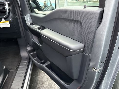 Used 2025 Ford F150 STX w/ Equipment Group 200A image 42