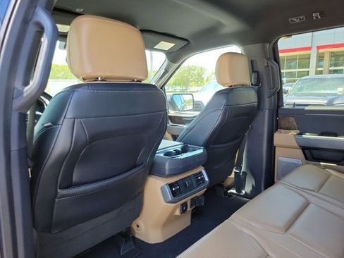 Used 2023 Ford F150 Lariat AWD/4WD image 10