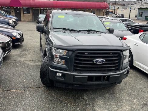 Used 2017 Ford F150 XLT w/ Equipment Group 301A Mid image 14