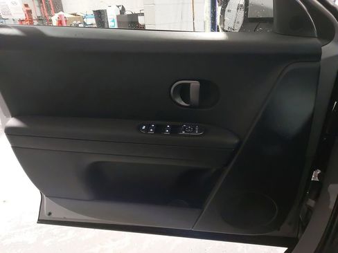 New 2025 Hyundai Ioniq 5 SE AWD/4WD image 27