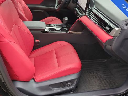 Used 2025 Toyota Camry XSE image 23