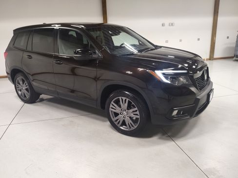 Used 2020 Honda Passport EX-L image 2