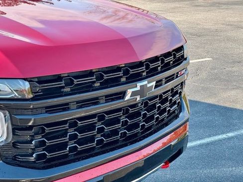 Used 2024 Chevrolet Tahoe Z71 w/ Luxury Package image 14