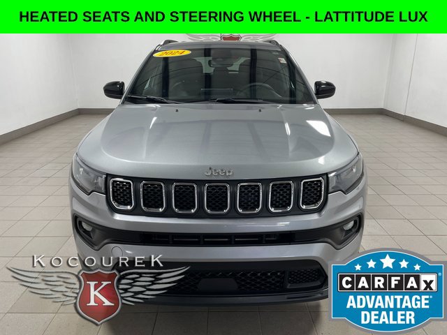 Used 2024 Jeep Compass Latitude AWD/4WD image 2