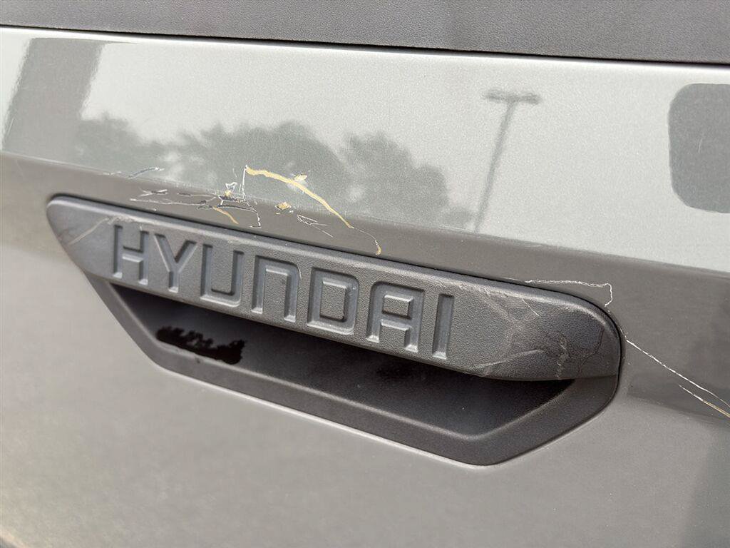 Certified 2022 Hyundai Santa Cruz SEL w/ Activity Package AWD/4WD image 11