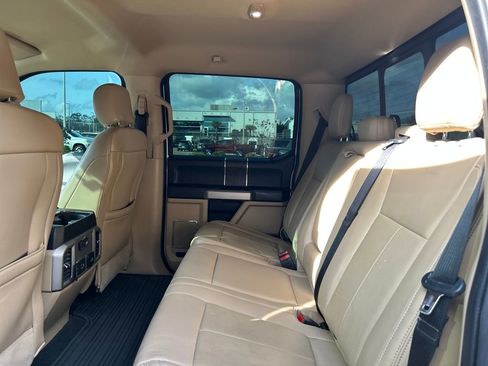Used 2020 Ford F250 Lariat w/ Lariat Ultimate Package image 13