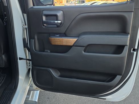 Used 2015 Chevrolet Silverado 1500 LTZ w/ LTZ Plus Package image 25