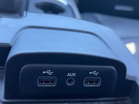 Used 2018 RAM 2500 Laramie w/ Sport Appearance Group AWD/4WD image 6